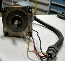 Load image into Gallery viewer, SUPERIOR ELECTRIC SLO-SYN SYNCHRONOUS STEPPING MOTOR TYPE SS700G3 *FREE SHIPPING
