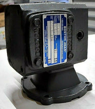 Load image into Gallery viewer, ALTRA BOSTON GEAR F710-30-B4-J WORM GEAR SPEED REDUCER 0.15HP 30:1 *FREE SHIP*
