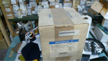 Load image into Gallery viewer, Eaton Cutler-Hammer V201K4CJ size 4 vacuum starter Contactor free shipping
