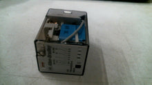Load image into Gallery viewer, ALLEN BRADLEY 700-HA33Z24-4 RELAY 11 PINS 10A 250VAC -FREE SHIPPING
