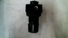 Load image into Gallery viewer, ARROW PNEUMATICS R354 1/2&quot; NPT REGULATOR 125 RANGE 300PSI -FREE SHIPPING
