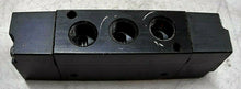 Load image into Gallery viewer, PARKER SCHRADER BELLOWS B340000XXC 1/8" DBL AIR PILOT 4 WAY VALVE 1/8" NPT *FS*
