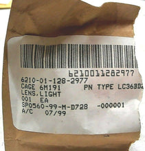 Load image into Gallery viewer, BECTON DICKINSON TYPE LC36BD2 LIGHT LENS MIL-L-3661/36A NSN:6210-01-128-2977 *FS

