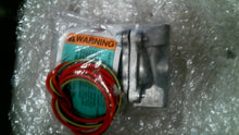 Load image into Gallery viewer, ASCO REDHAT 8215G020N VALVE OXYGEN 50PSI 1/2&quot; PIPE 10.1W -FREE SHIPPING
