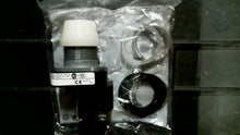 Load image into Gallery viewer, ALLEN BRADLEY 800T-P16W PILOT LIGHT XFMR WHITE LENS SER.U 120V  -FREE SHIPPING
