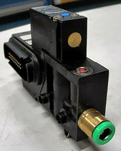 Load image into Gallery viewer, PARKER P2S-EW362ES5 &amp; P2E-KS32C SOLONOID VALVE *FREE SHIPPING*
