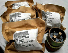 Load image into Gallery viewer, SPECTRON 8724403 ELECT CONNECTOR PLUG NSN 5935-00-754-9082 SPM7M7-08-M-1690 *FS*
