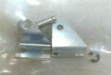 Load image into Gallery viewer, LOT/2 PARKER SCHRADER BELLOWS L071320100 PIVOT BRACKETS PLATED 5/32&quot; PIN *FRSHP*
