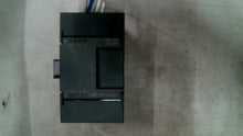 Load image into Gallery viewer, SIEMENS 6ES7-223-1BF22-0XA0 S7200 DIGITAL I/O EM223 24VDC -FREE SHIPPING
