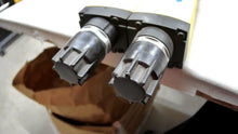 Load image into Gallery viewer, SICK C40S-0401DA010 / C40E-0401DA010 SEND/REC C4000 STD LIGHT CURTAIN SET *FRSHP
