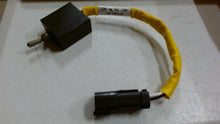 Load image into Gallery viewer, CATERPILLAR 301-2979-00-902 TOGGLE SWITCH -FREE SHIPPING
