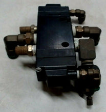 Load image into Gallery viewer, PARKER SCHRADER BELLOWS B592000XXC SOLENOID VALVE 3/8"D. AIR 3P 150PSI MAX *FS*
