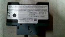 Load image into Gallery viewer, SIEMENS 3RV1011-1EA10 CIRCUIT BREAKER SIZE S00 4A 3P 690VAC -FREE SHIPPING
