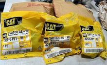 Load image into Gallery viewer, (LOT OF 5) NEW CATERPILLAR 329-6791 AS-RO SWITCHES D23MO8Y11PR200 *FREE SHIP*
