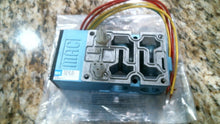 Load image into Gallery viewer, MAC VALUE 6300D-311 SOLENOID DIRECT VALVE 4WAY 3 POSITION 1/4&quot;NPT -FREE SHIPPING
