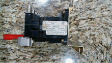 Load image into Gallery viewer, WESTINGHOUSE AN33A Size 3 THERMAL OVERLOAD RELAY 3P - FREE SHIPPING
