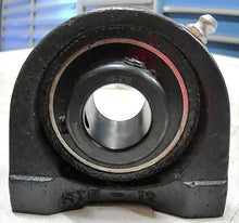 Load image into Gallery viewer, REGAL BELOIT BROWNING VTBS-212 3/4&quot; PILLOW BLOCK BEARING TAPPED BASE *FREESHIP*
