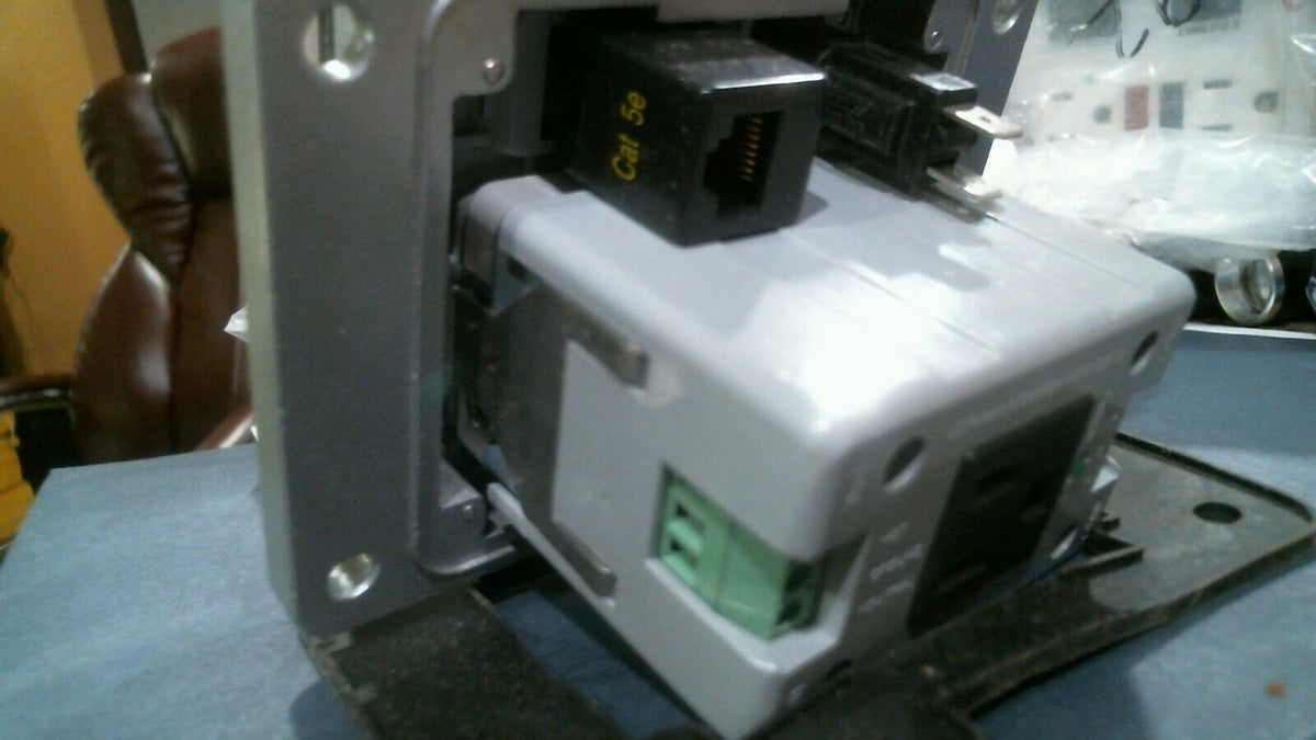 Graceport P-R2-K3RF3 120V Ethernet Interface Unit GFCI Outlet FREE SHI ...