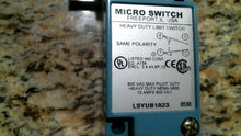 Load image into Gallery viewer, HONEYWELL LSYUB1A23 MICRO SWITCH 600VAC 10A -FREE SHIPPING
