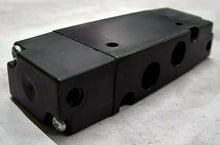 Load image into Gallery viewer, PARKER SCHRADER BELLOWS B340000XXC 1/8" DBL AIR PILOT 4 WAY VALVE 1/8" NPT *FS*

