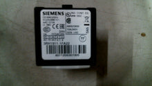 Load image into Gallery viewer, SIEMENS 3RH1911-1FA22 AUXILIARY SWITCH BLOCK 2P 240V -FREE SHIPPING

