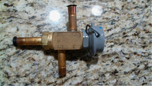 Load image into Gallery viewer, ICE-O-MATIC SPORLAN 9151027-07 HEAD PRESS. CONT. VALUE LAC-4-220 - FREE SHIPPING
