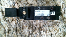 Load image into Gallery viewer, PARKER PNEUMATIC H1EWXBBP53B SOLENOID VALUE -FREE SHIPPING
