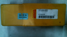 Load image into Gallery viewer, SANDVIK 570-32NG-3232 COROTURN SL TOOL HOLDER -FREE SHIPPING
