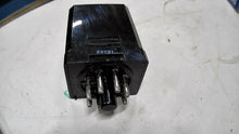 Load image into Gallery viewer, IDEC RAPP-202Z SOLID STATE RELAY 3-28VDC 2AMP 1SPNO 8PIN *FREE SHIPPING*
