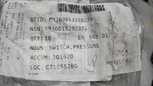 Load image into Gallery viewer, OSHKOSH MVG75 1127 PRESSURE SWITCH NSN 5930-01-529-2377 SPM7L4-12-V-5919 *FRSHP*
