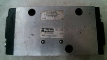 Load image into Gallery viewer, PARKER SCHRADER BELLOWS 422CB011DXX PNEUMATIC SOLENOID VALVE 35-150PSIG *FRSHIP*
