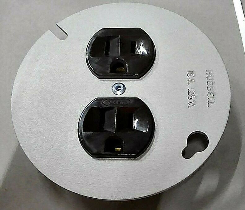 (5) HUBBELL HBL5253 DUPLEX RECEPTACLE ON 4 INCH GRAY COVER NIB *FREE SHIPPING*