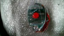 Load image into Gallery viewer, ASCO REDHAT 8215G020N VALVE OXYGEN 50PSI 1/2&quot; PIPE 10.1W -FREE SHIPPING
