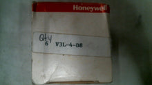 Load image into Gallery viewer, HONEYWELL V3L-4-D8 MICRO SWITCH LOT/6 -FREE SHIPPING
