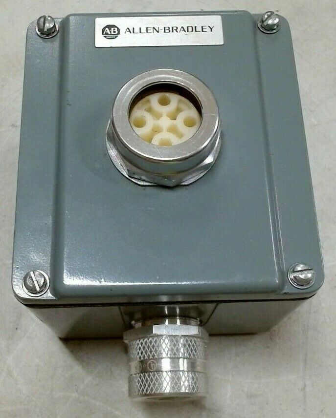 AB ROCKWELL 800T-1TB SER T ENCLOSURE PUSHBUTTON STATION & 800T-H17 SER T *FRSHIP