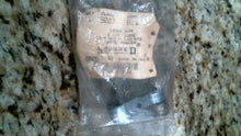 Load image into Gallery viewer, SQUARE D 9007-B12 LEVER ARM -FREE SHIPPING

