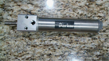 Load image into Gallery viewer, PARKER 1.50BFDSR05.0 PNEUMATIC 1-1/2&quot; BORE CYLINDER 5 IN STROKE -FREE SHIPPING
