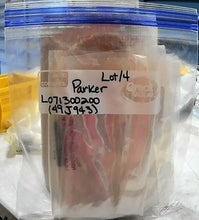 Load image into Gallery viewer, LOT/4 PARKER SCHRADER BELLOWS L071300200 (49J943) ROD CLEVIS KIT-SR SER. *FRSHIP
