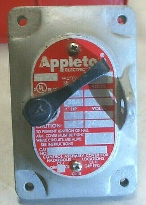 APPLETON EDKF23WQ FRONT OPERATOR COVER CHAMBER TUMBLER SWITCH 3WAY 20A *FREESHIP