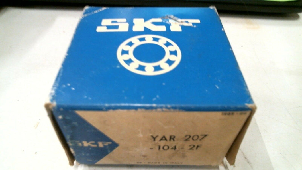 SKF YAR 207-104-2F INSERT BEARING -FREE SHIPPING