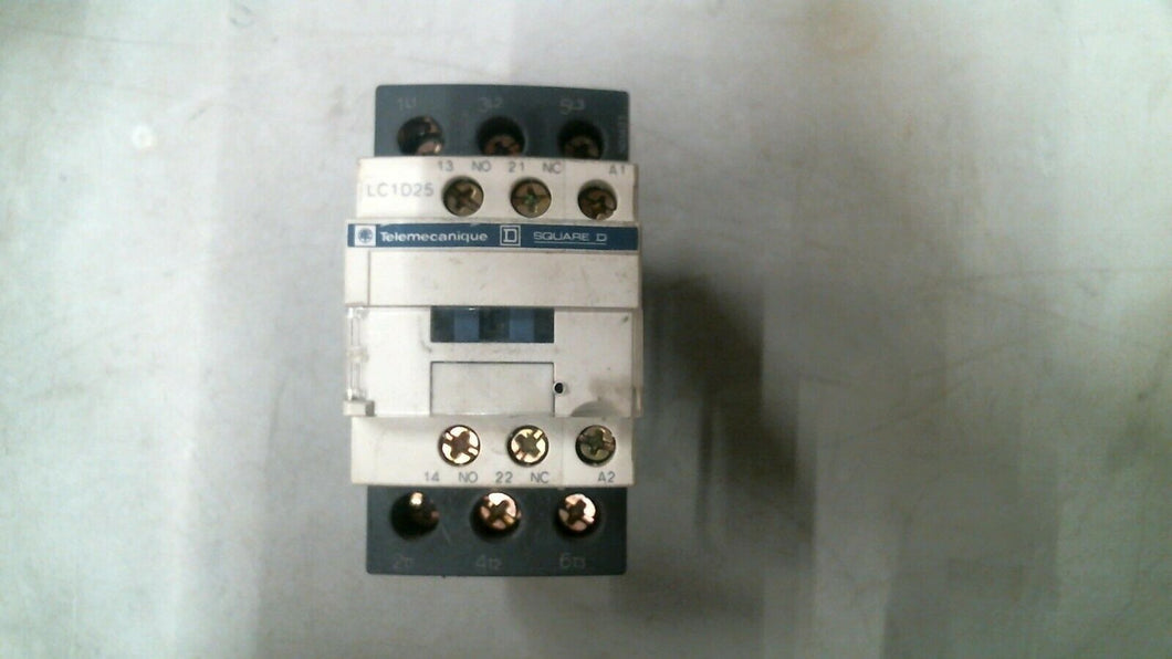 TELEMECANIQUE LC1D25 CONTACTOR 600VAC 40A 3PH 20HP -FREE SHIPPING