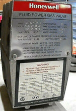 Load image into Gallery viewer, HONEYWELL V4055A-1007 ON-OFF FLUID POWER GAS VALVE 120VAC G-LP LOW PRESSURE *FS*
