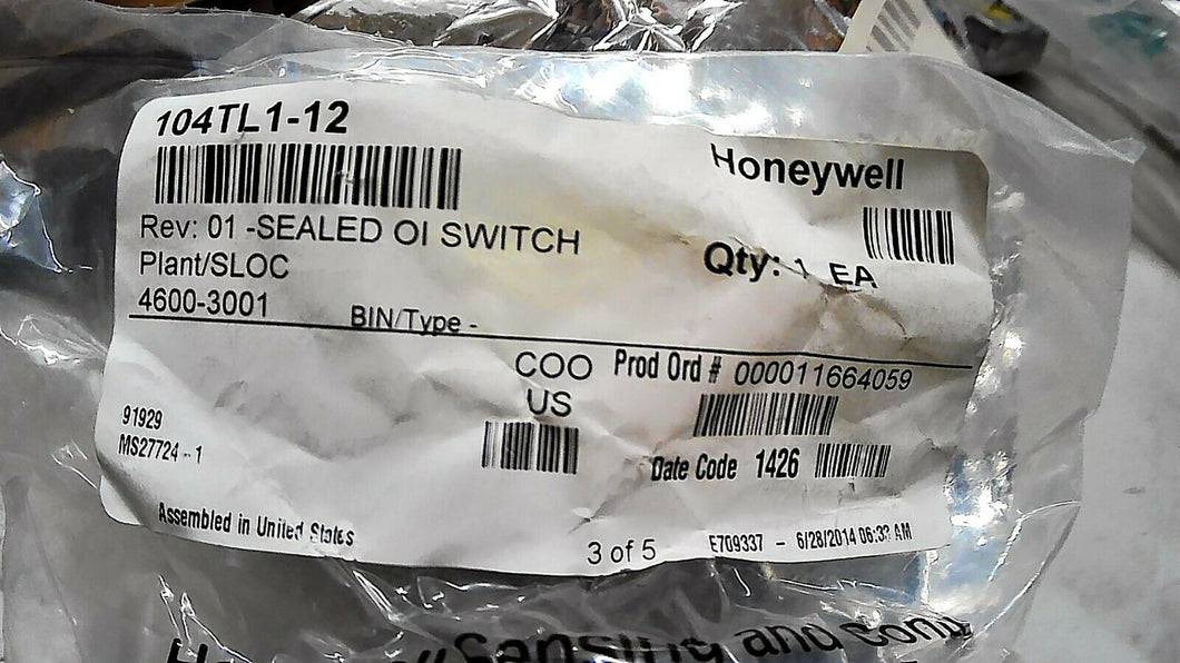 HONEYWELL MICROSWITCH MS27724-1 104TL1-12 (MS27724) SEALED OI/TOGGLE SWITCH *FS*