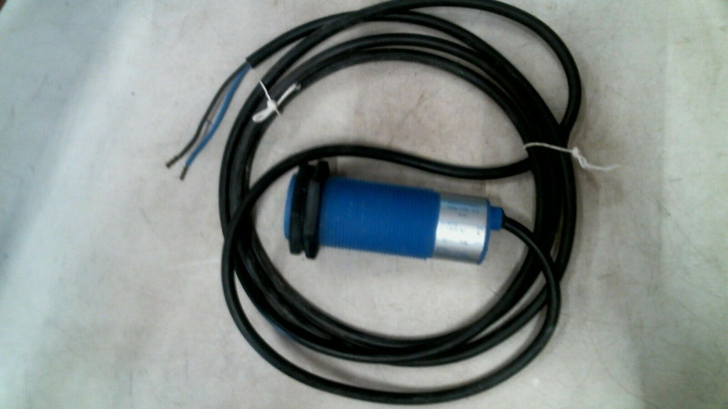 ALLEN BRADLEY 871C-C15R30 PROXIMITY SENSOR UNSHIELDED 15MM SER.A -FREE SHIPPING