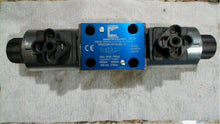 Load image into Gallery viewer, CONTINENTAL HYDRAULICS VSDO3M-3F-G-42L-C DIRECTIONAL CONTROL VALUE -FREE SHIPPIN
