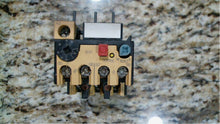 Load image into Gallery viewer, ALLEN BRADLEY 193-BSC10 SER. B, OVERLOAD RELAY 6.0-10 AMP. - FREE SHIPPING
