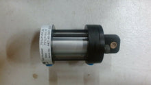 Load image into Gallery viewer, PARKER .751LPV91.25 PNEUMTIC CYLINDER 145PSI AIR -FREE SHIPPING
